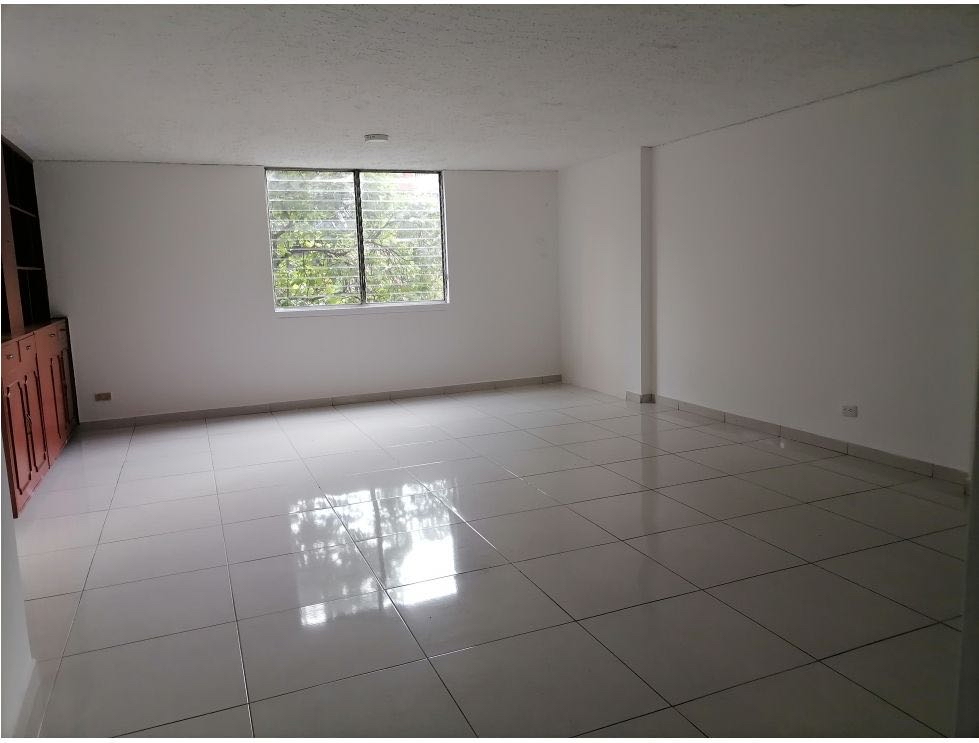 25284BAB-817A-41A5-8E92-9113D6DC1862