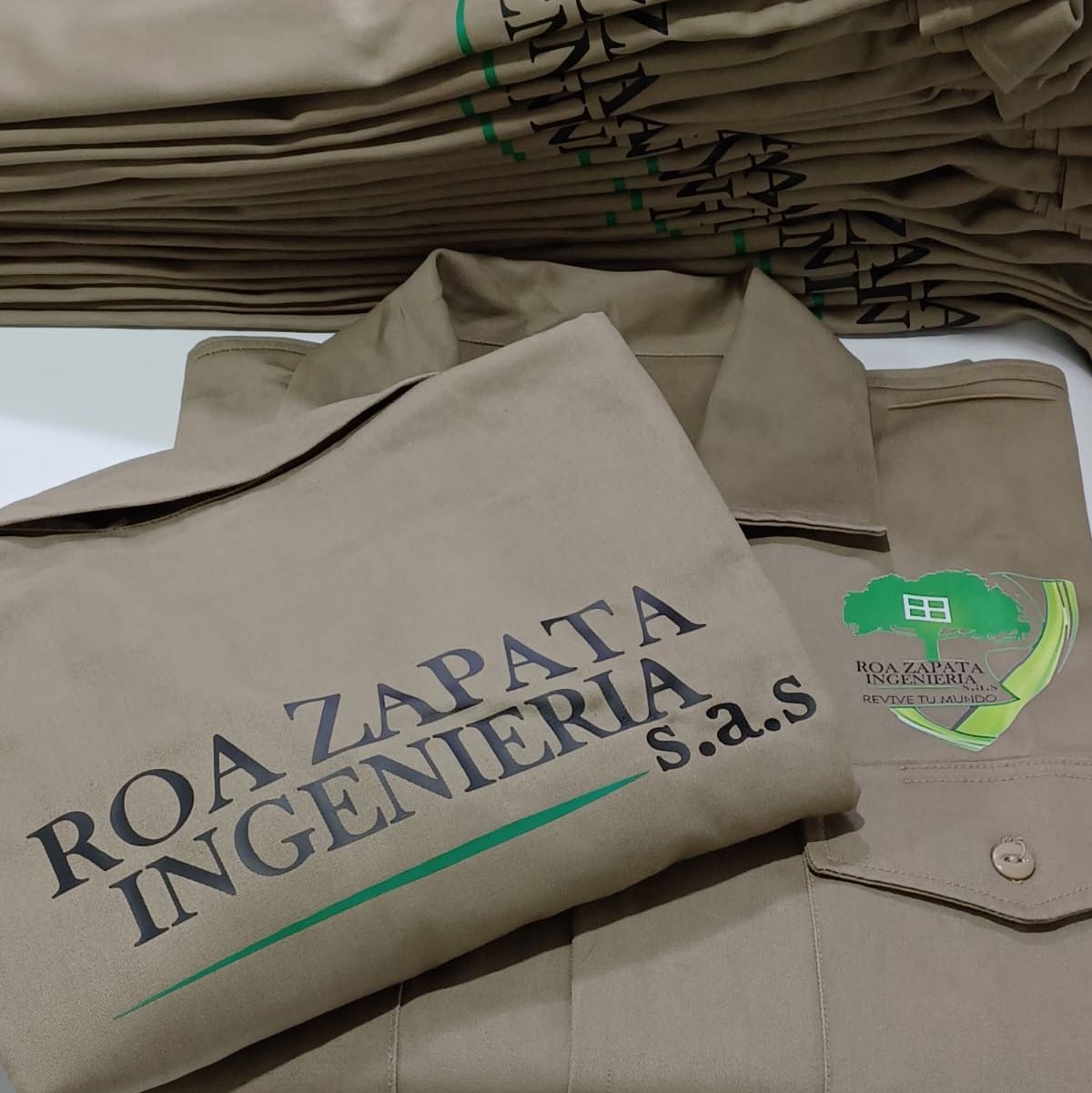 A87DCEC3-F911-4B43-94AF-883760E23292