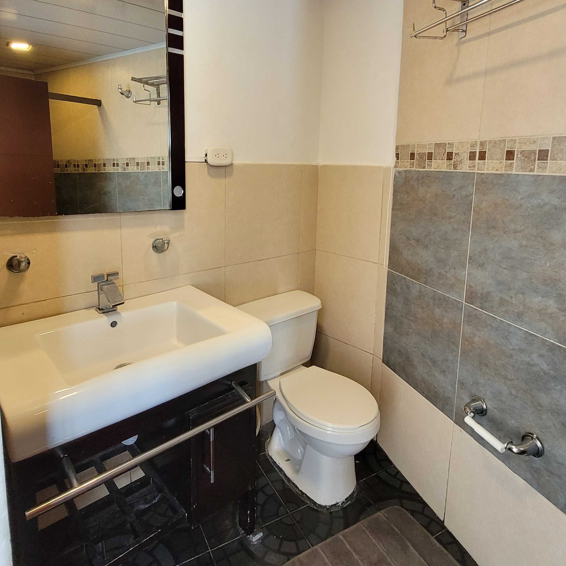 94f869da-070f-40df-b049-34679ab6caf5