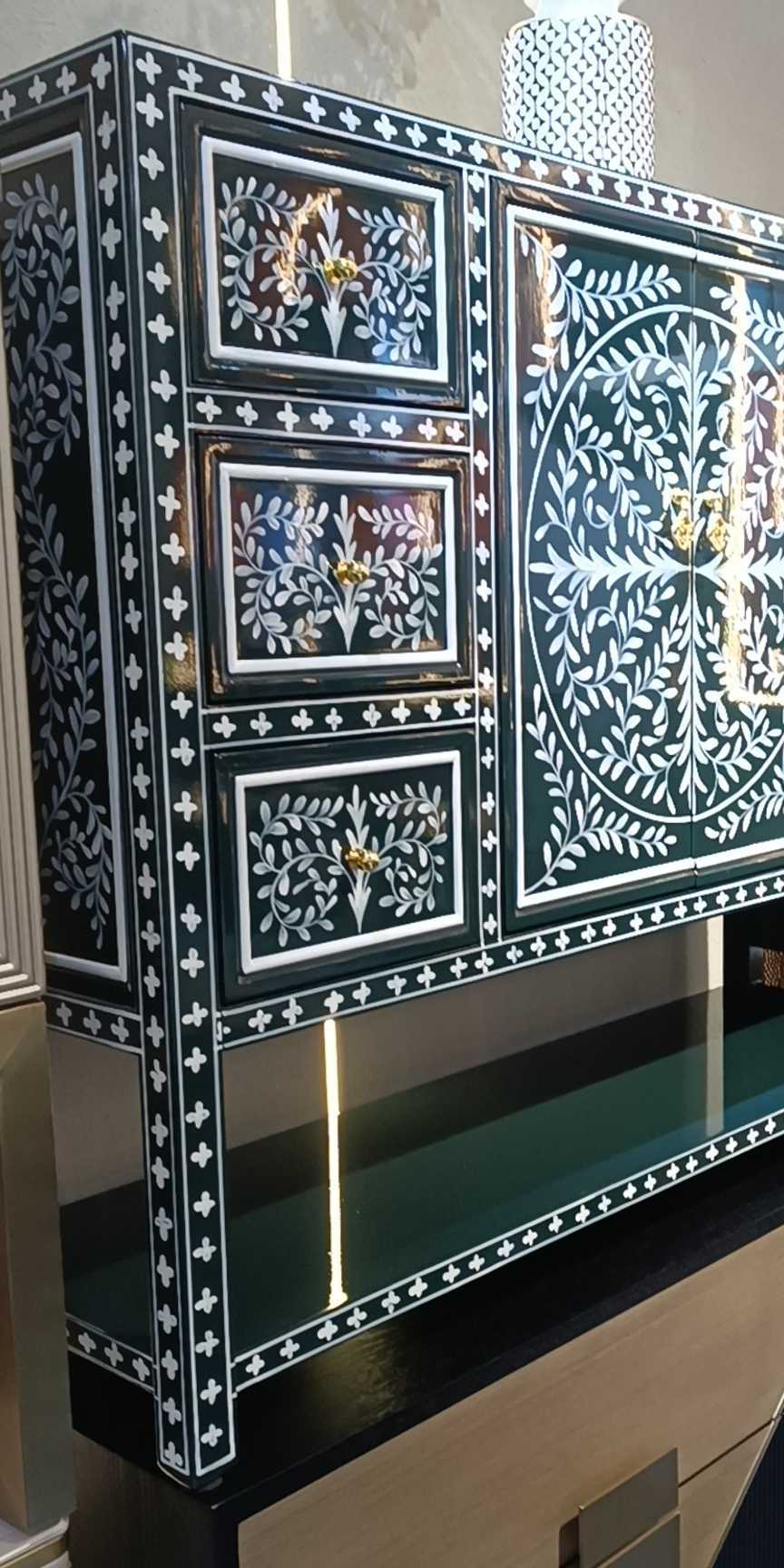 44b8dea6-789b-4ce0-bd04-5c94e53e6ad8