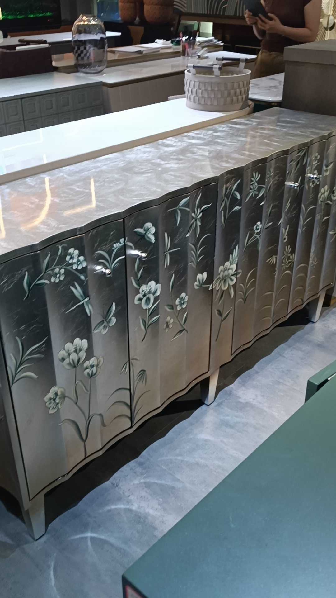 f703f904-a260-414e-9340-5ecdfd37f3f5