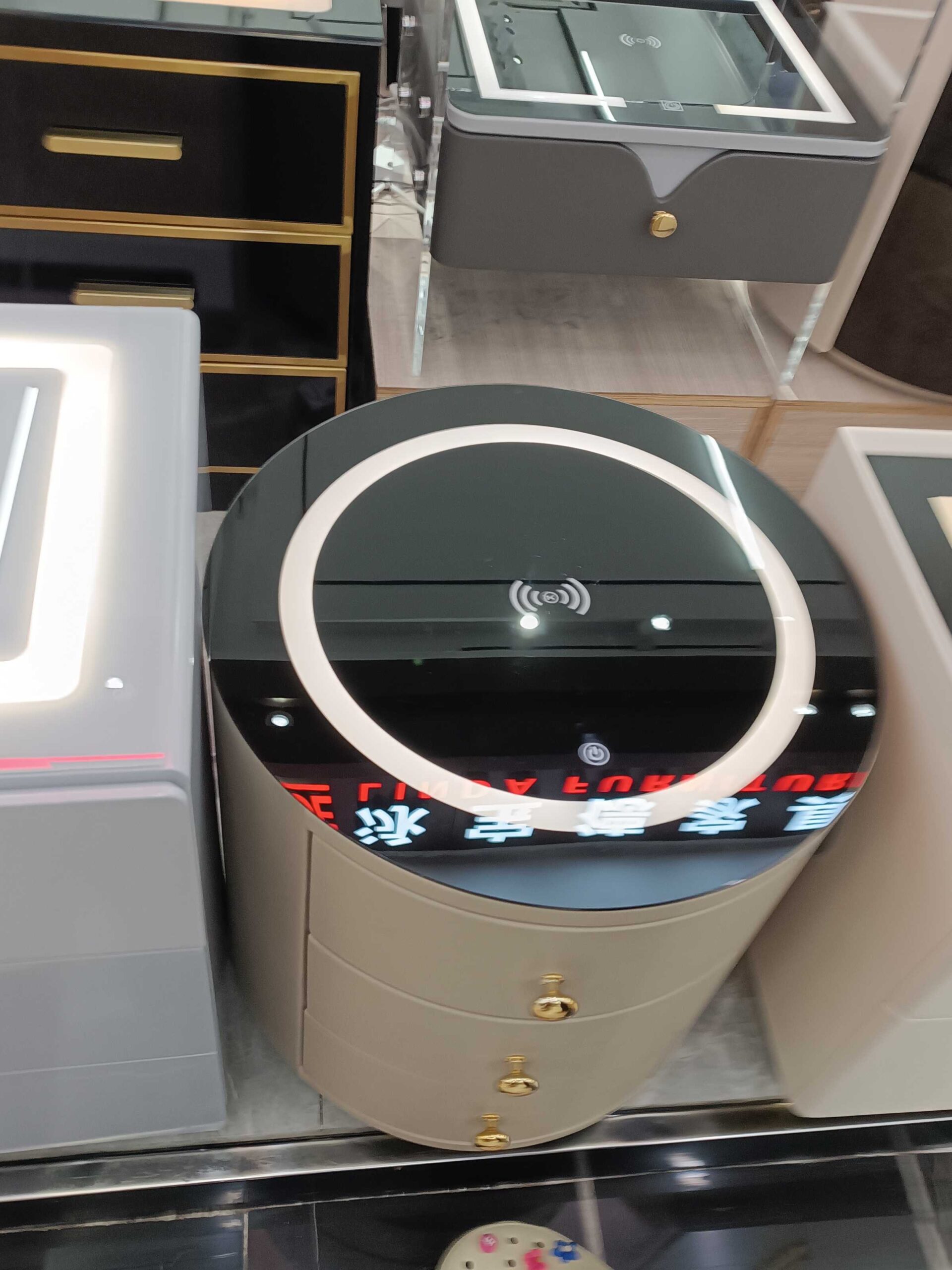 de5a9b12-7d6a-479b-beb1-c1372755628c