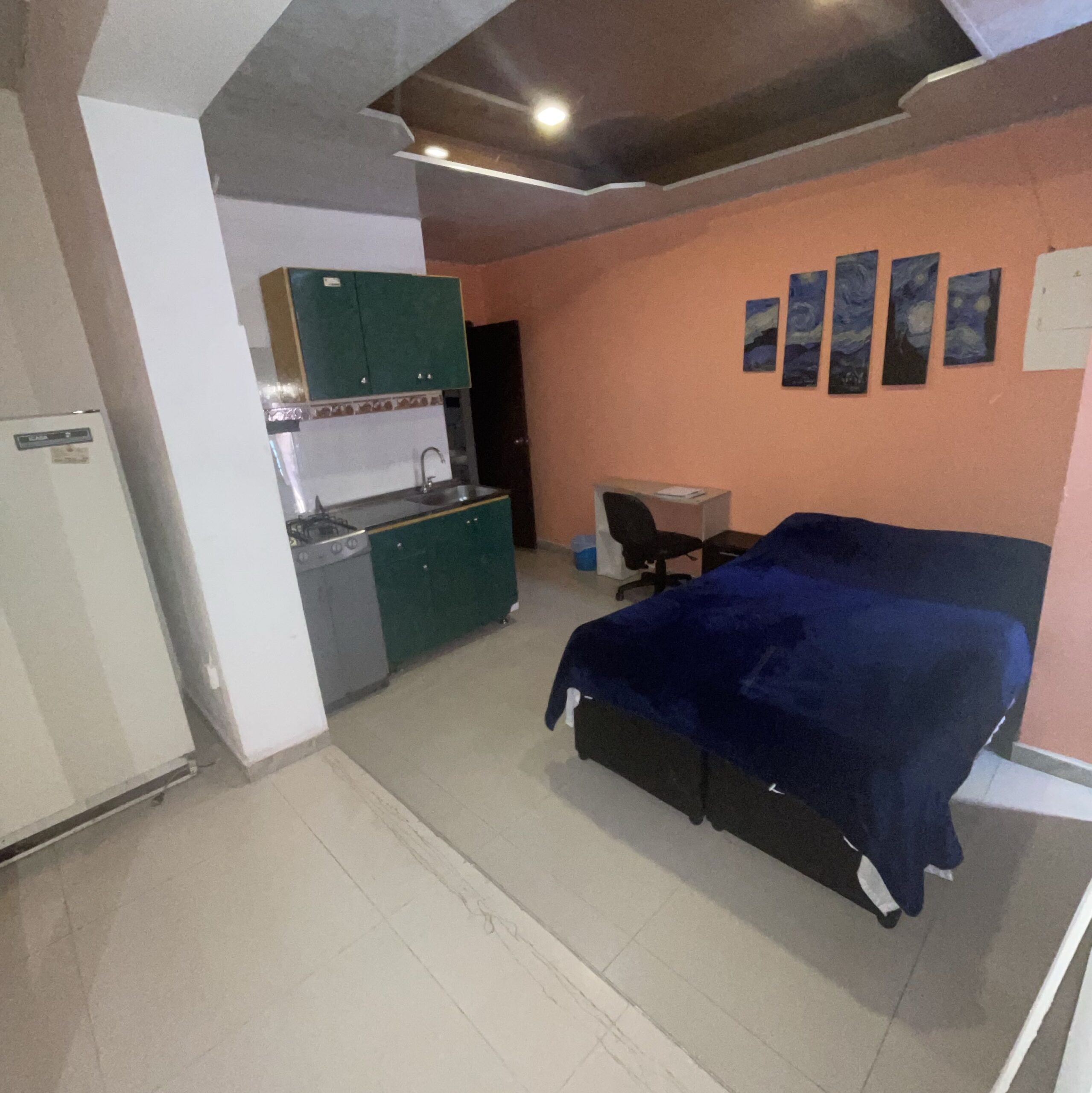 9FCD4022-895D-4604-BDC9-2D3C08538708-1