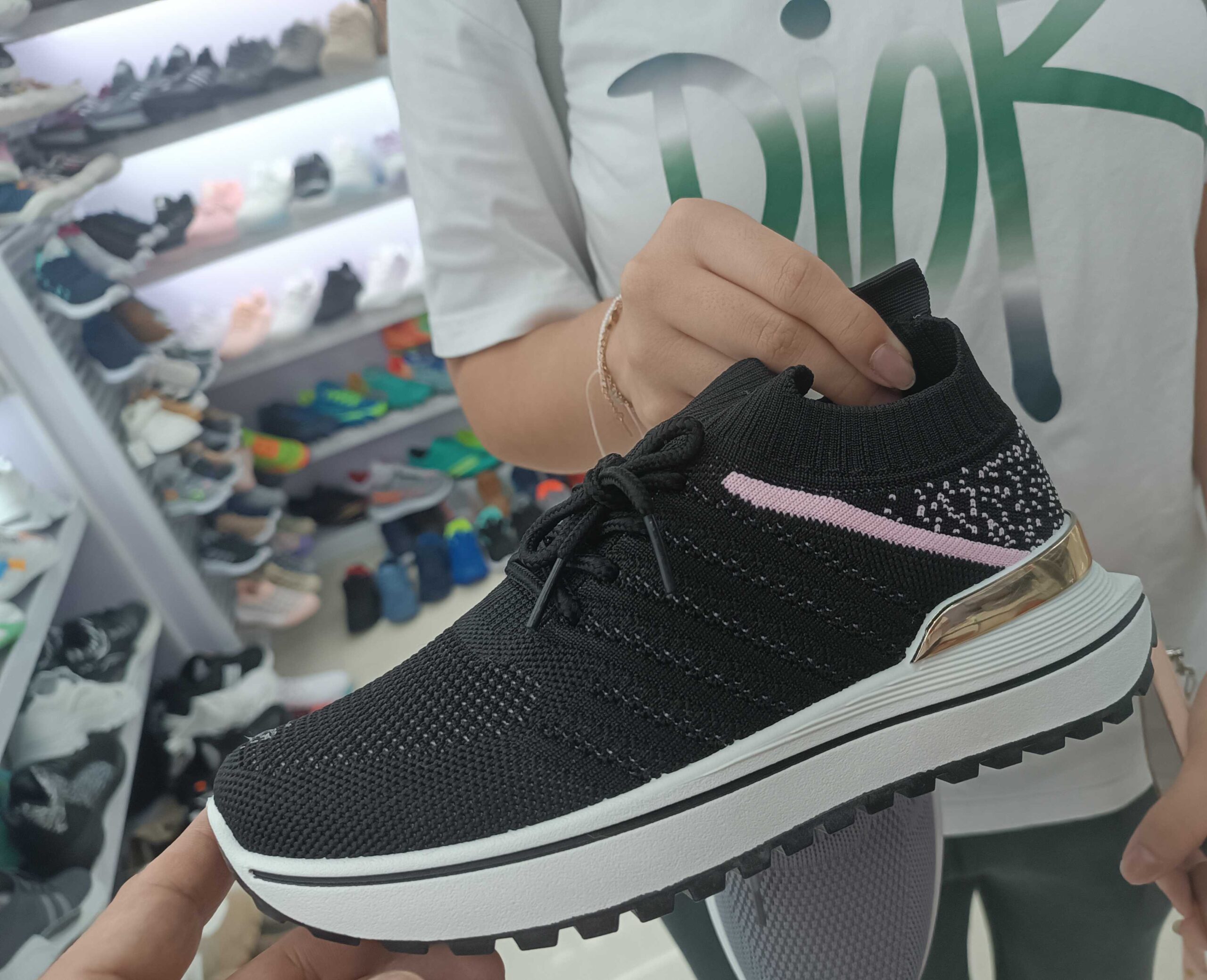 d3694245-8e75-4446-abf2-7ccf3a52e261