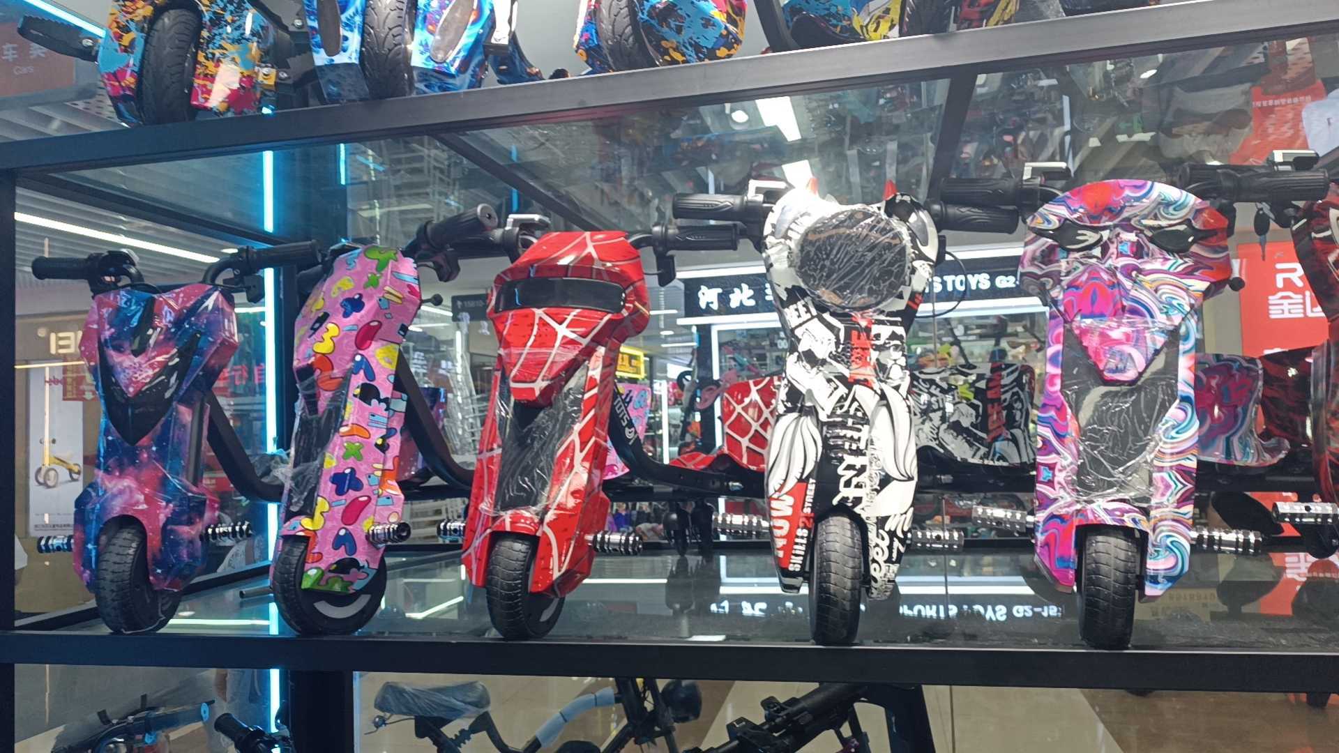 d5f31db7-d2f7-4b9f-bdff-088d0db410d1