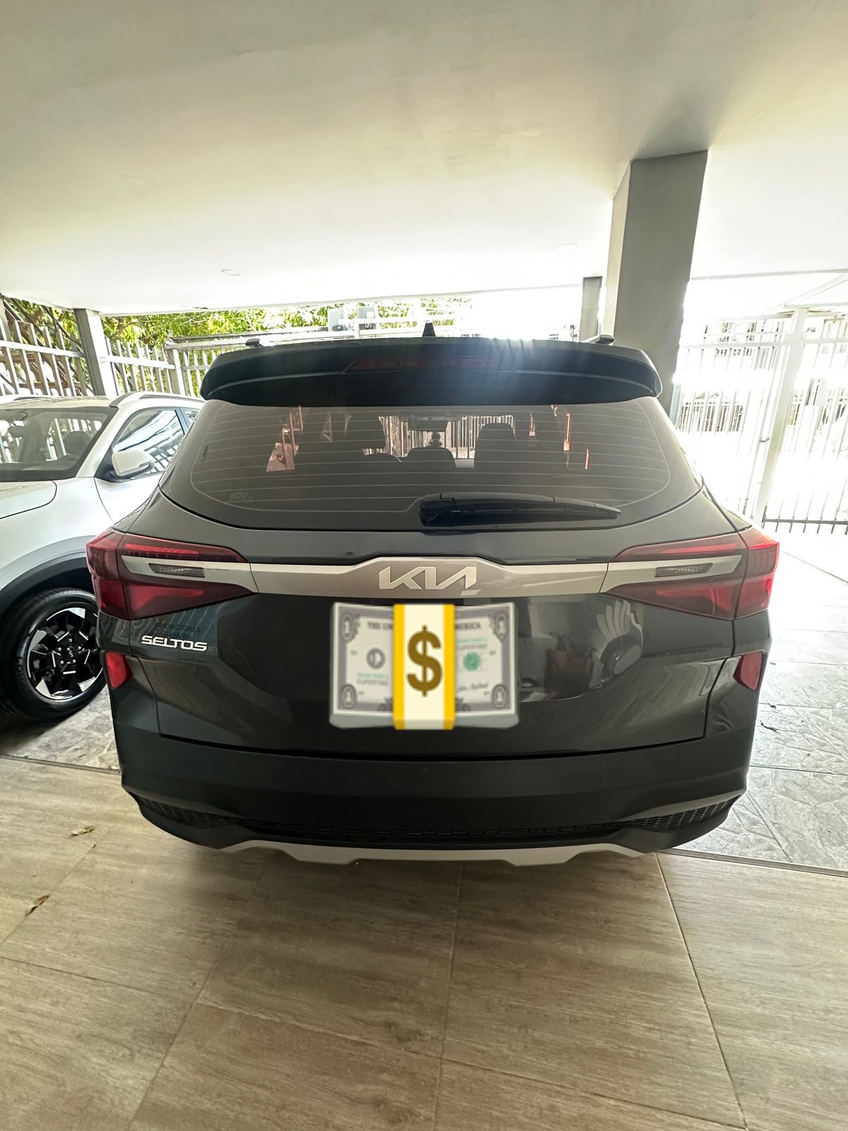 d639523a-c1fa-4517-a851-433a4b73450c