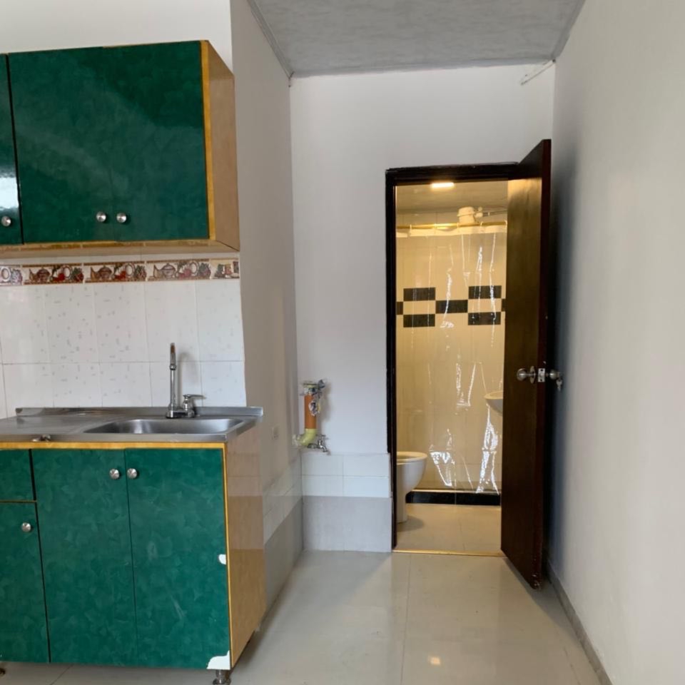 3CC5ACE7-DAA6-4AB0-BC29-2AE445498404-1