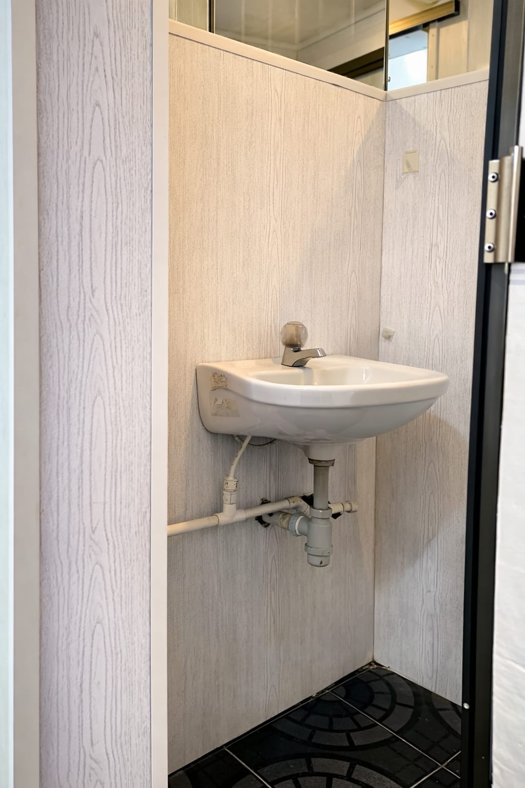 WhatsApp-Image-2026-03-27-at-3.43.40-PM-3