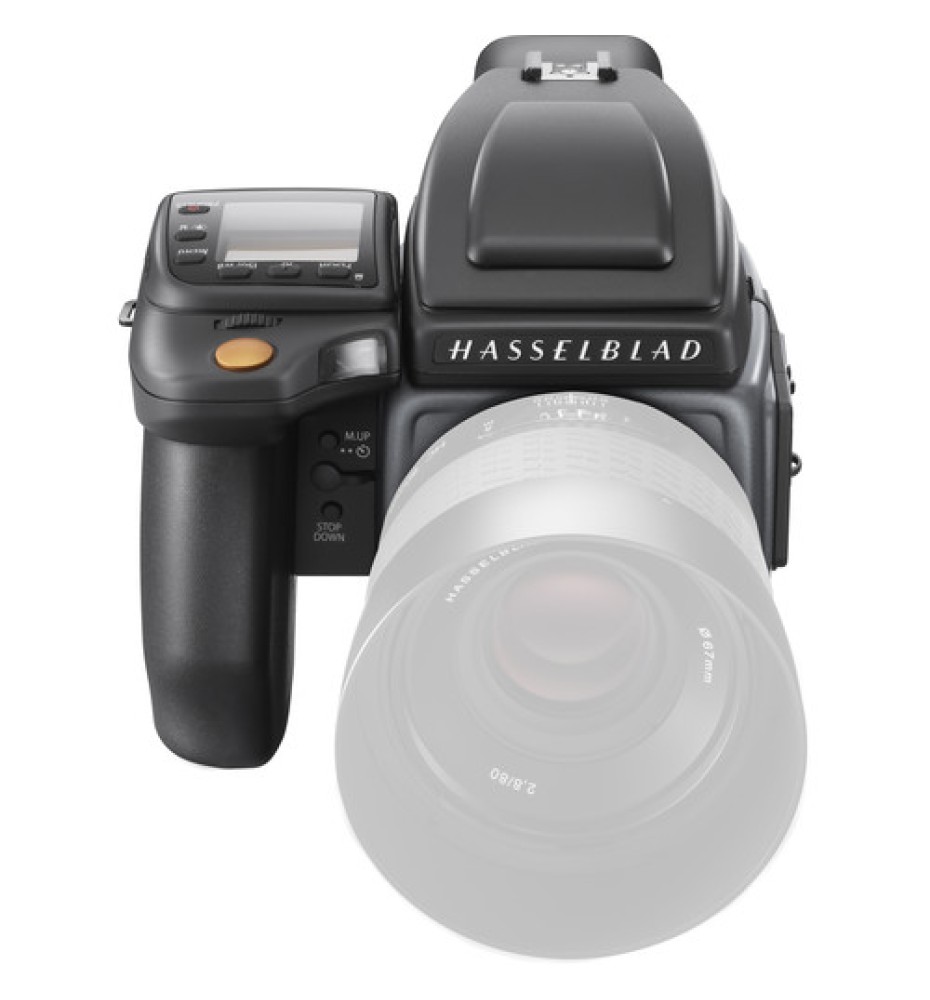 hasselblad-h6d100c-medium-format-dslr-camera-03