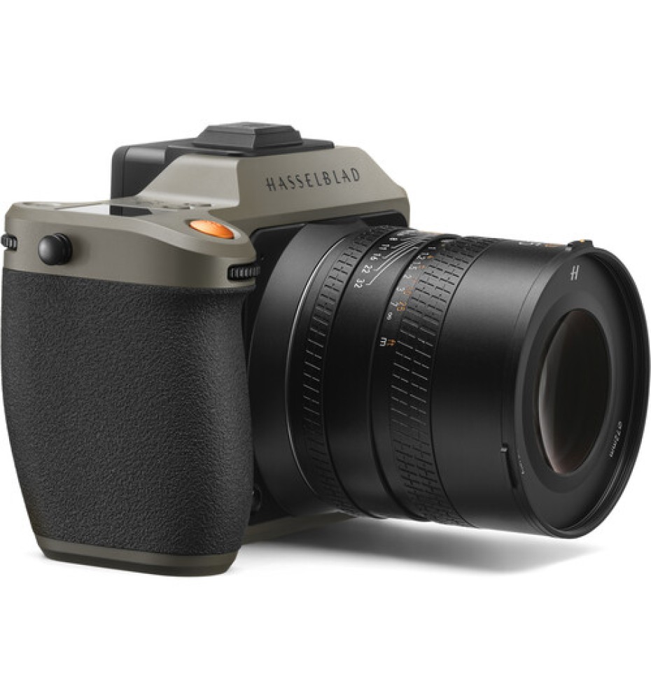 hasselblad-x2d-100c-earth-explorer-limited-edition-kit-04