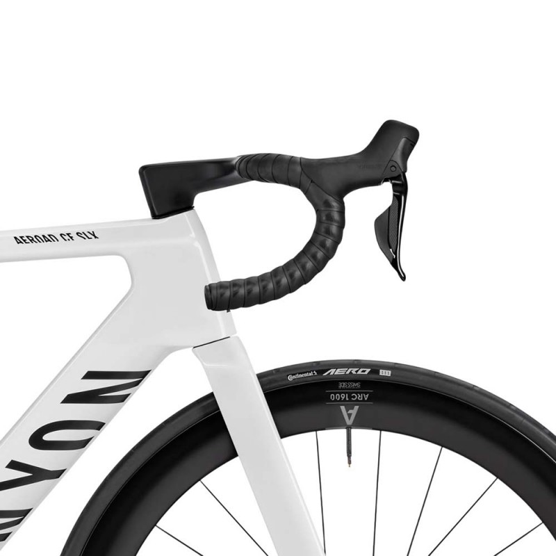 2026-canyon-aeroad-cf-slx-7-di2-road-bike-3