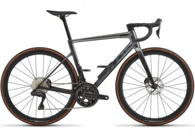 2027-BMC-Teammachine-SLR-01-THREE-Road-Bike